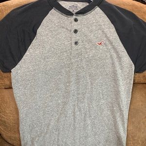 Men’s Hollister size small shirt